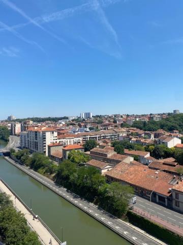 Appartement Pont Montaudran Toulouse Exterior photo